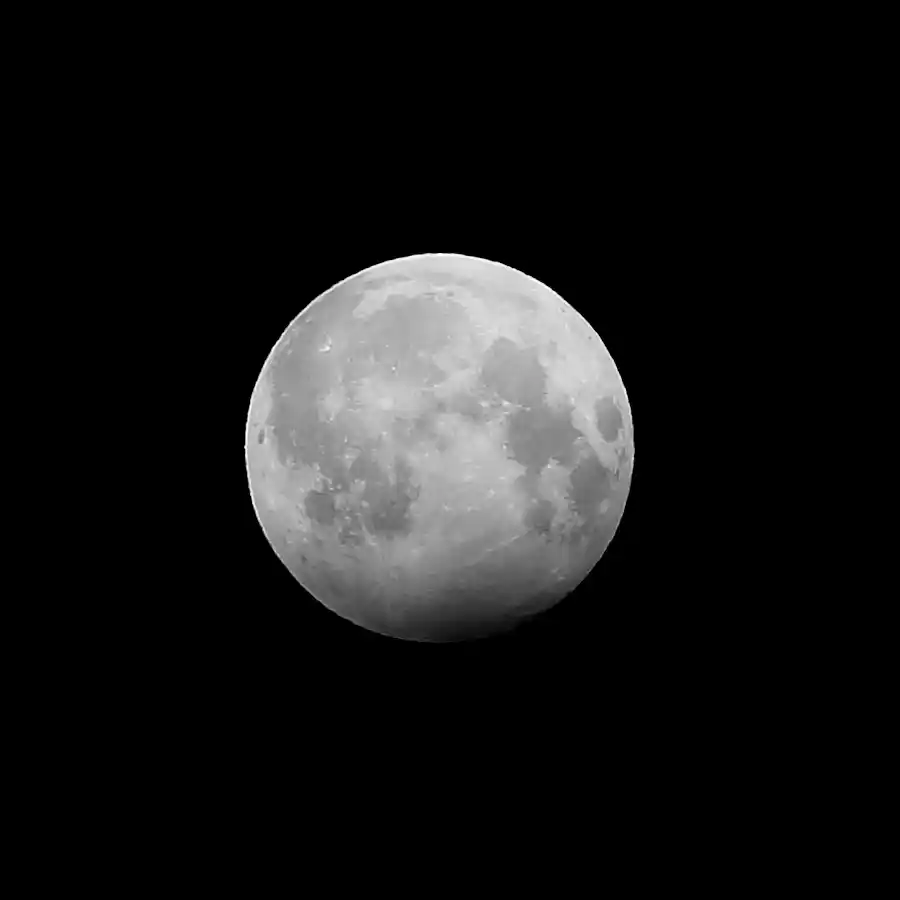 Photo of a Penumbral Eclipse, Credit Paul Lewis